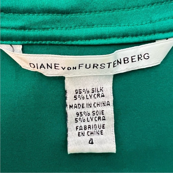 Diane Von Furstenberg | Ariana Silk Emerald Green Wrap, 4 - Picture 7 of 9
